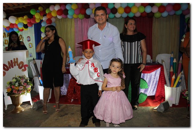 Escola Monsenhor Lopes realiza festa de formatura - Imagem 26
