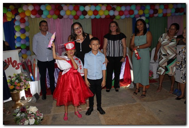 Escola Monsenhor Lopes realiza festa de formatura - Imagem 31