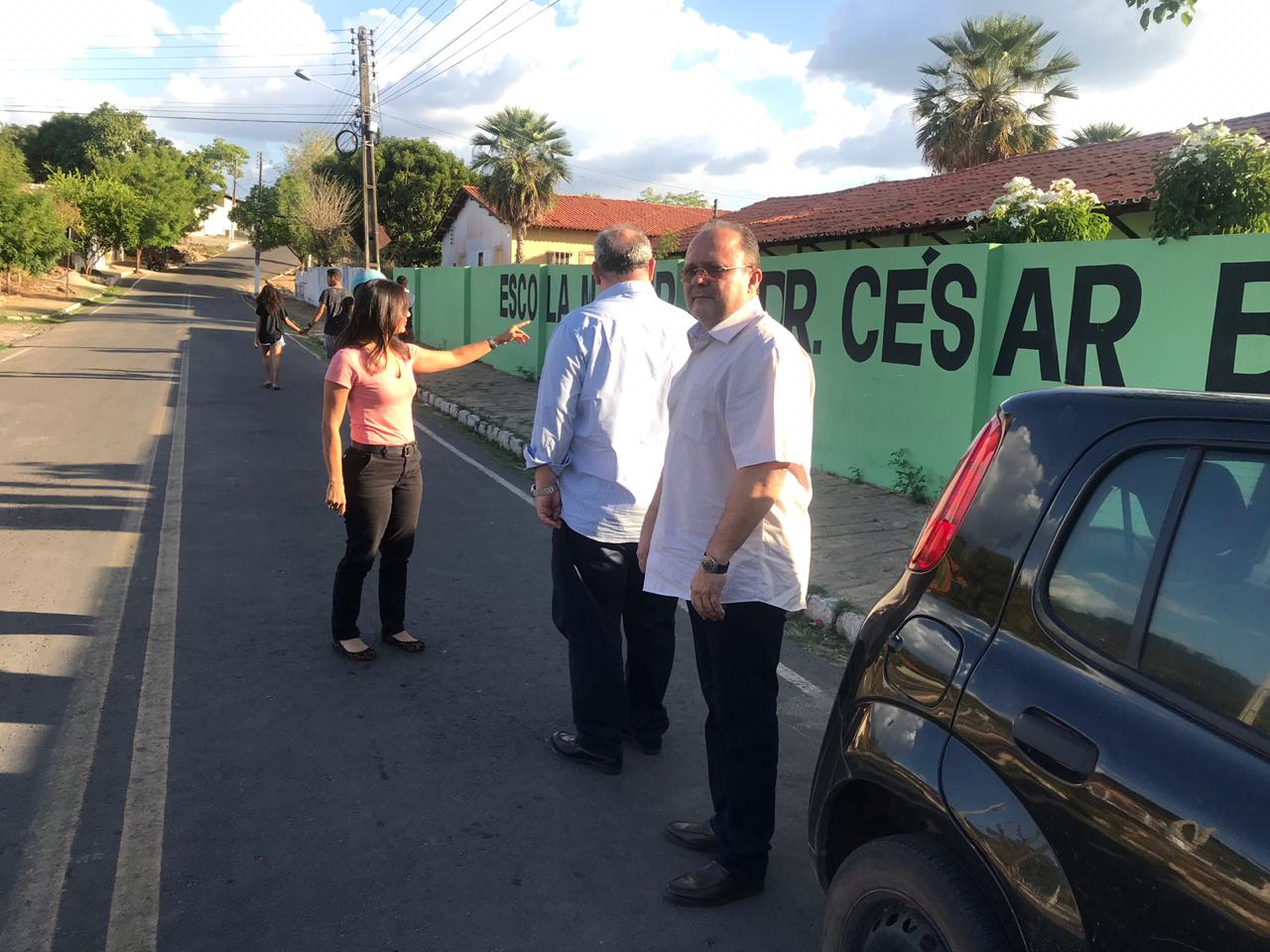Diretor do Detran Piauí visita Monsenhor Gil visando sinalizar vias 