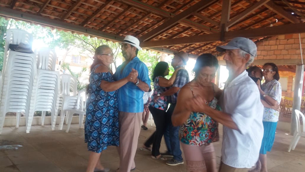 Idosos do SCFV de Pedro II participam de manhã de lazer no Açude Caldeirão - Imagem 71