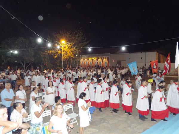 Procissão marca o início do festejo da Imaculada Conceição em Pedro II  - Imagem 24