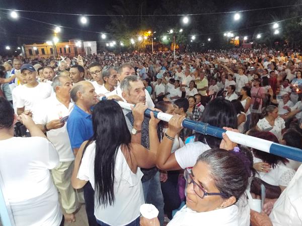 Procissão marca o início do festejo da Imaculada Conceição em Pedro II  - Imagem 29