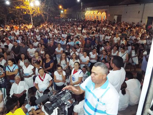 Procissão marca o início do festejo da Imaculada Conceição em Pedro II  - Imagem 82