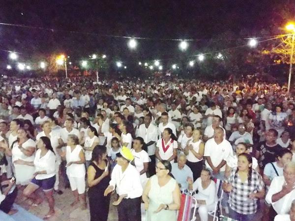 Procissão marca o início do festejo da Imaculada Conceição em Pedro II  - Imagem 54