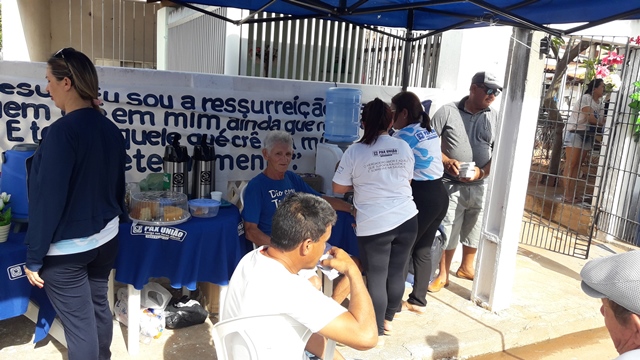 Dia de Finados em DEL – Visitantes foram surpreendidos nos cemitérios com organização, limpeza e missa. - Imagem 80