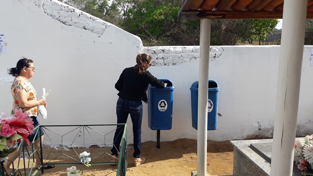 Dia de Finados em DEL – Visitantes foram surpreendidos nos cemitérios com organização, limpeza e missa. - Imagem 68