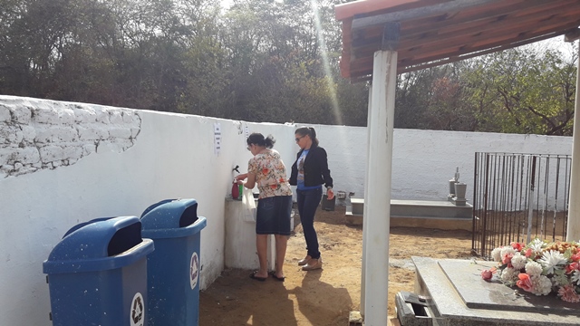 Dia de Finados em DEL – Visitantes foram surpreendidos nos cemitérios com organização, limpeza e missa. - Imagem 75