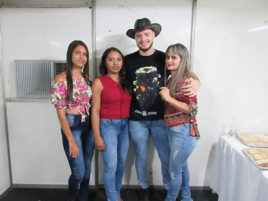 Lagosta Bronzeada, João Veloso e Banda Talismã animam a 1ª noite da 29º da Festa do Leite de São José do Divino - Imagem 8