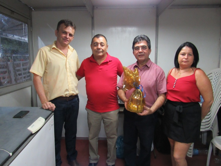 Deputado Francisco Lima prestigiou a 29ª Festa do Leite em São José do Divino - Imagem 5