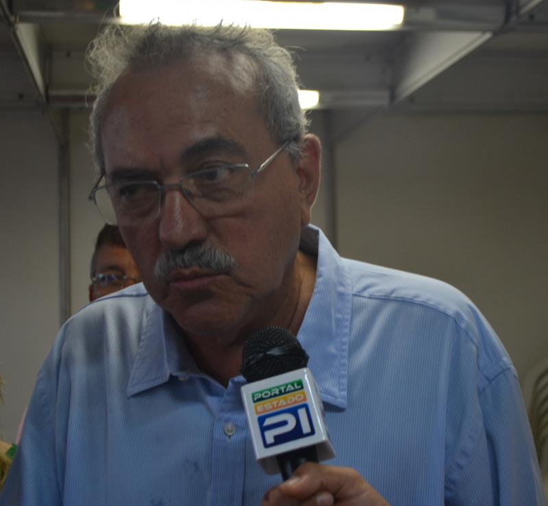 Deputado federal Átila Lira marca presença na 29ª Festa do Leite e comenta sobre projetos para cidade de São José do Divino