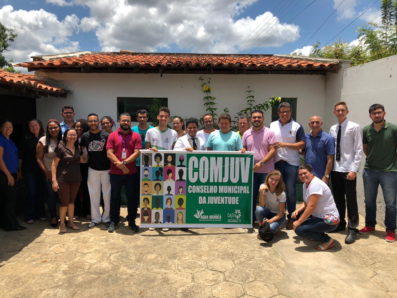 Prefeitura de Água Branca empossa novos membros do Conselho da Juventude - Imagem 1