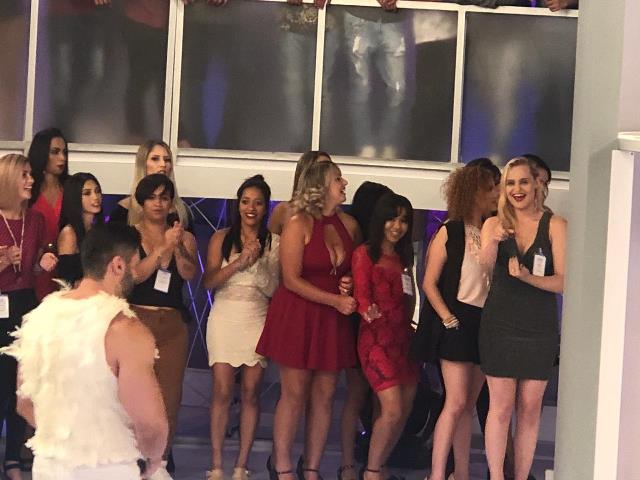 Atriz piauiense Socorro Barros, participa neste domingo (10) mais uma vez do programa Domingo Legal no SBT - Imagem 13