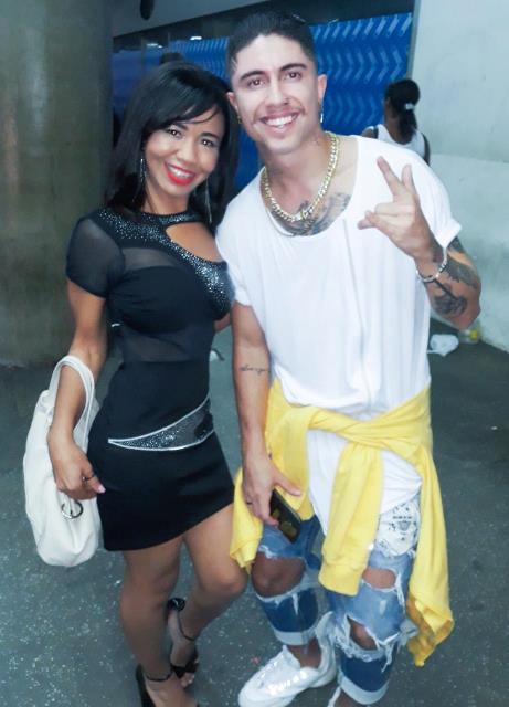 Com o MC Uchôa👆🏻