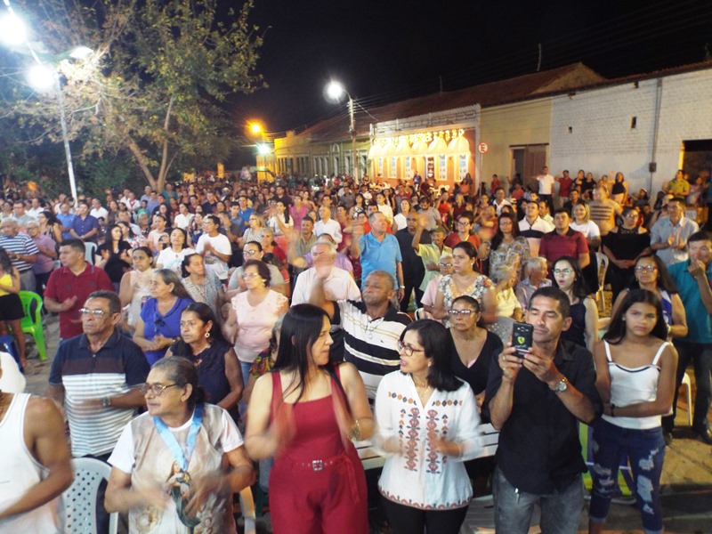 Muitos fieis de outras cidades vieram prestigiar a 2ª novena da Imaculada Conceição  - Imagem 5