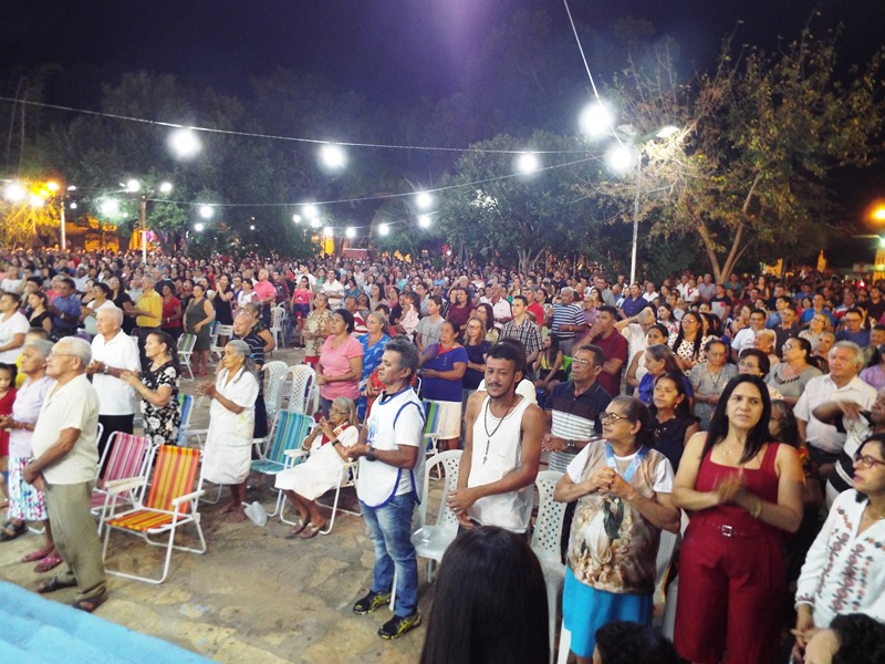 Muitos fieis de outras cidades vieram prestigiar a 2ª novena da Imaculada Conceição  - Imagem 29