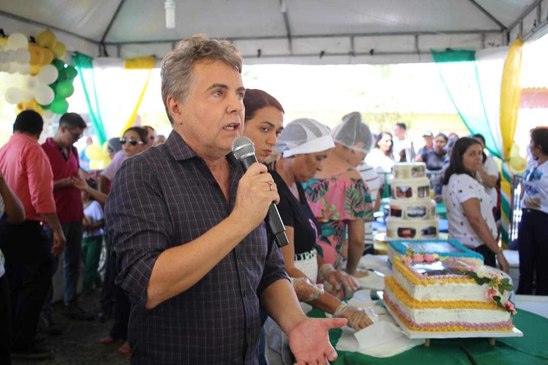 Um festival de criatividade e gostosuras no corte e distribuição dos bolos de aniversário de Monsenhor Gil  - Imagem 21