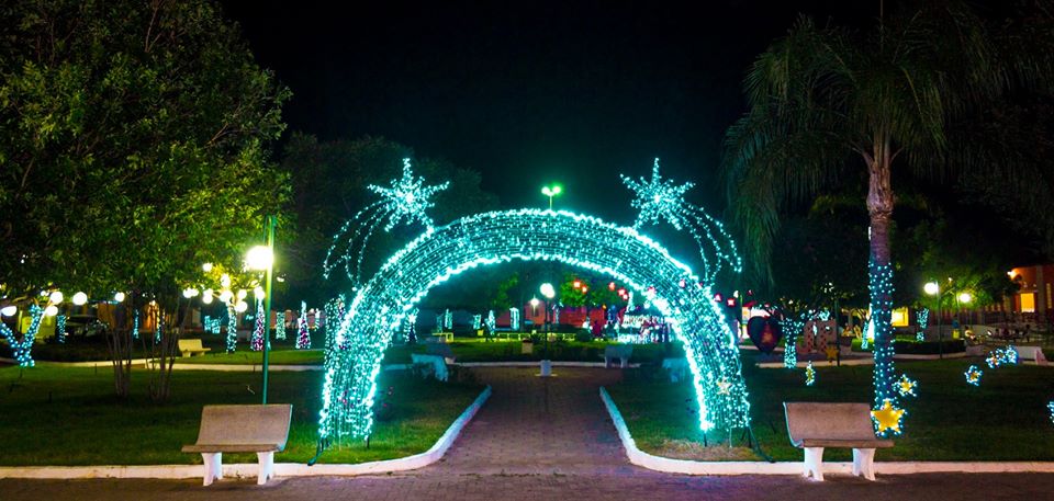 Decoração Natalina da Praça 28 de Dezembro de Joaquim Pires - Imagem 1