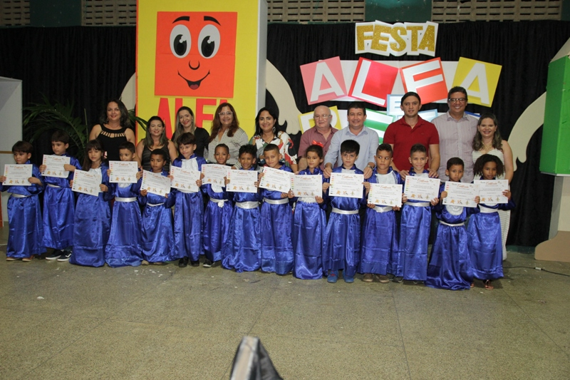 Prefeitura de Água Branca realiza festa de encerramento do programa Alfa e Beto - Imagem 4