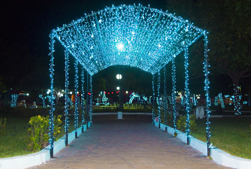 Decoração Natalina da Praça 28 de Dezembro de Joaquim Pires - Imagem 3