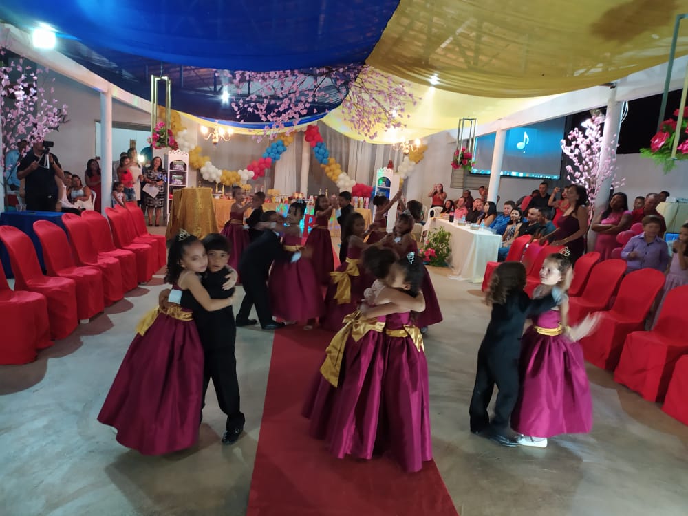 Creche Tia Loura promove formatura de Doutores do ABC em Santo Inácio - Imagem 13