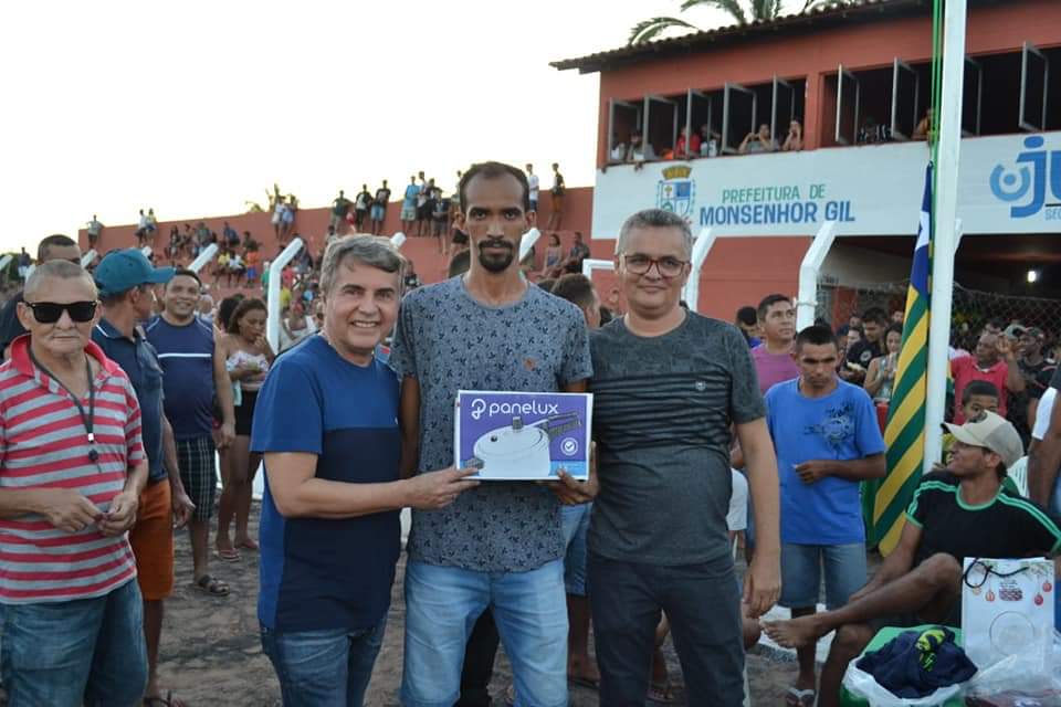 Boca Juniors da Baixa Grande vence e os times juntos levam 11 mil reais de premiação na final do Campeonato Municipal de Futebol - Imagem 25