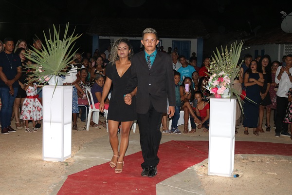 Realizada feste de formatura da Escola José Fernando Rodrigues Torres - Imagem 29