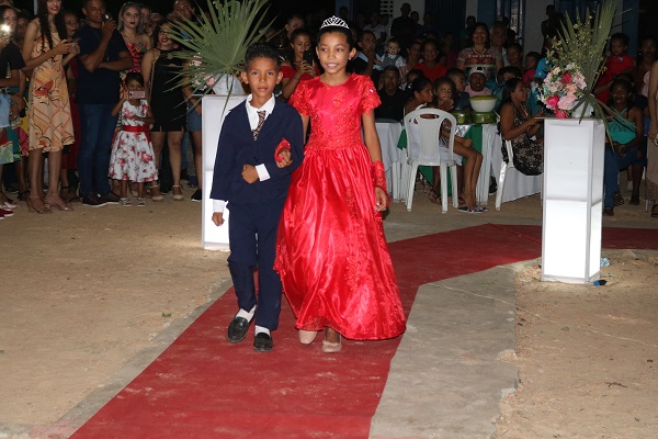 Realizada feste de formatura da Escola José Fernando Rodrigues Torres - Imagem 8