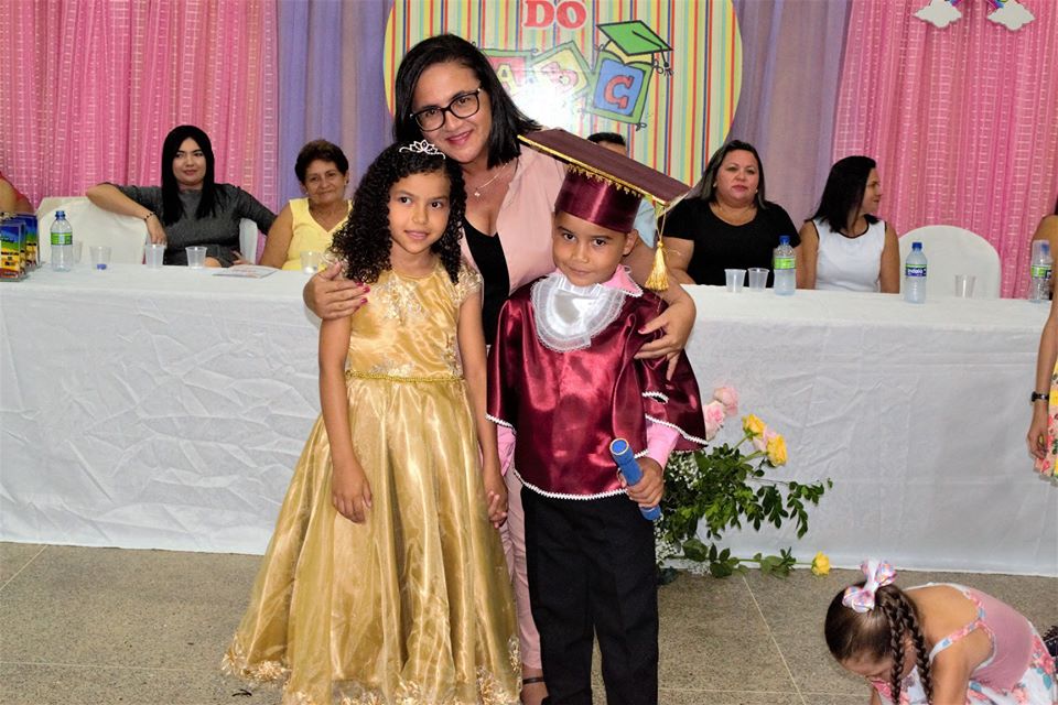 Doutores do ABC: U.E Vó Binoca realiza solenidade de formatura - Imagem 56