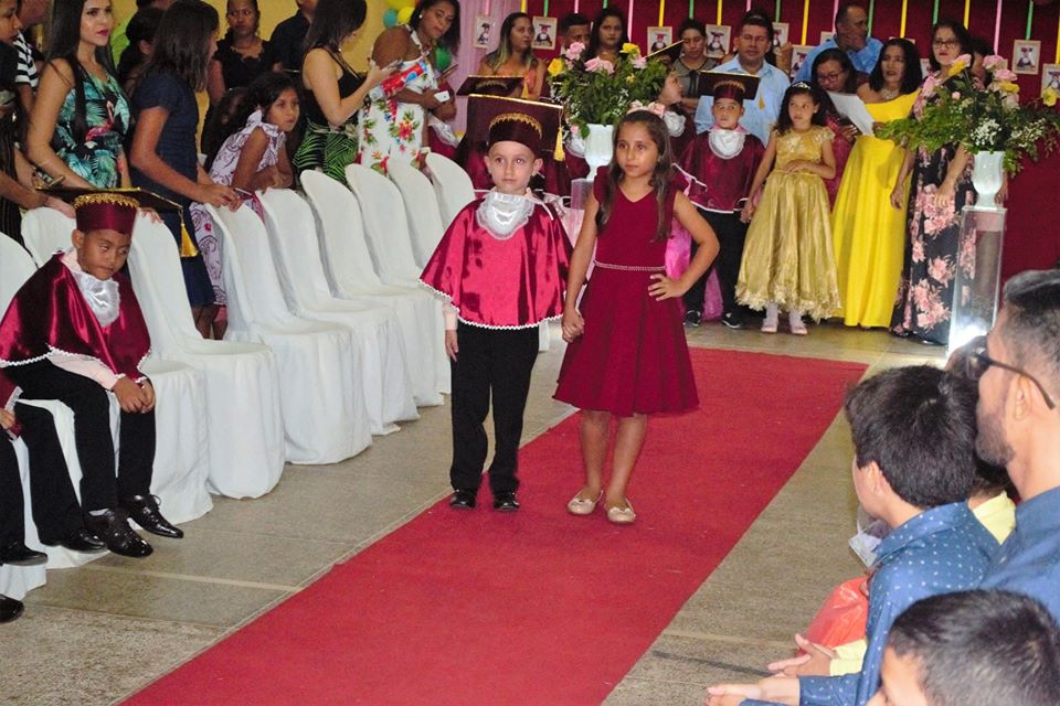 Doutores do ABC: U.E Vó Binoca realiza solenidade de formatura - Imagem 42