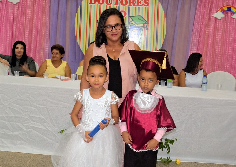 Doutores do ABC: U.E Vó Binoca realiza solenidade de formatura - Imagem 52