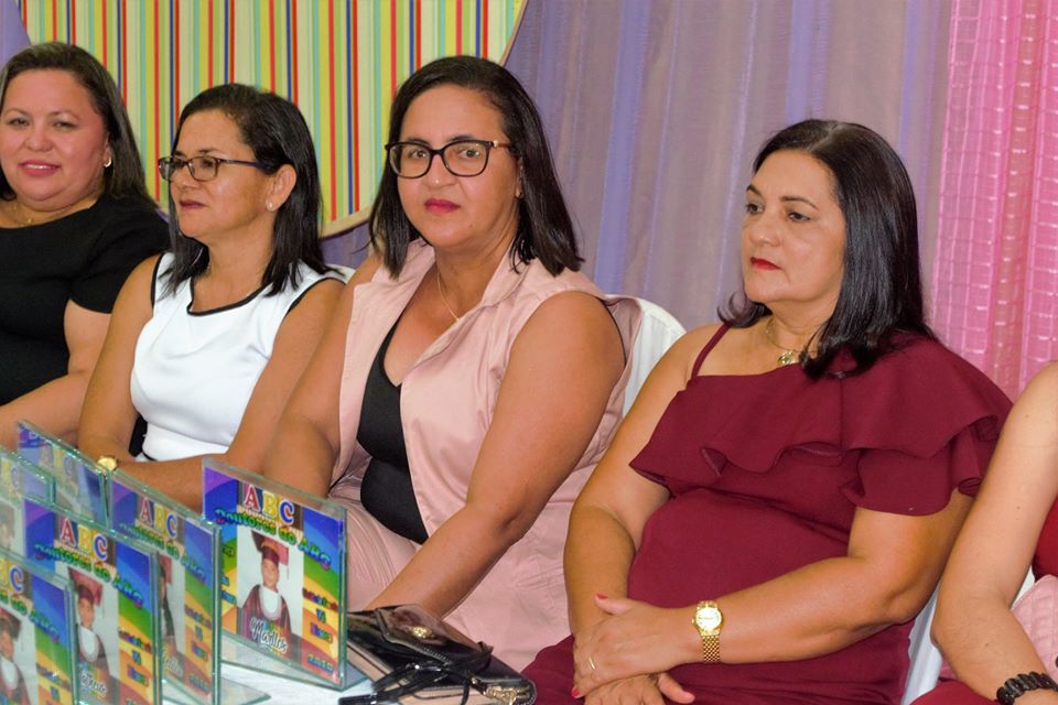 Doutores do ABC: U.E Vó Binoca realiza solenidade de formatura - Imagem 53