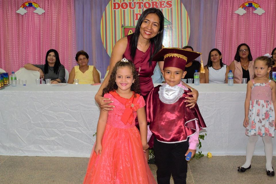 Doutores do ABC: U.E Vó Binoca realiza solenidade de formatura - Imagem 48