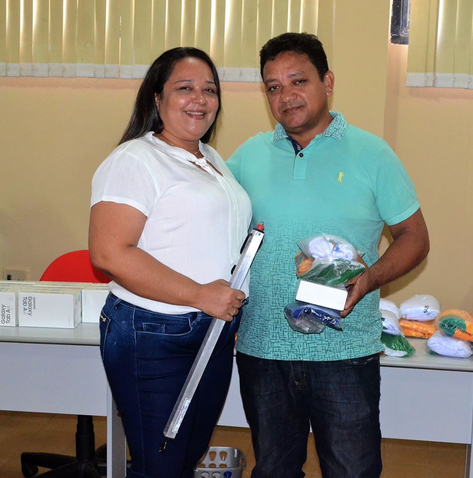 Prefeito Genival Bezerra faz entrega de fardamentos e tablets aos ACS - Imagem 31
