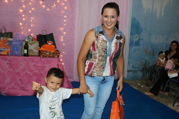 Secretaria de Educação realizou momento de confraternização  - Imagem 8