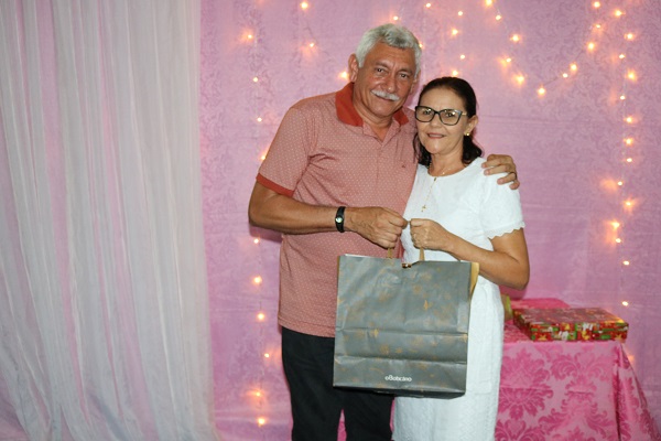 Secretaria de Educação realizou momento de confraternização  - Imagem 25