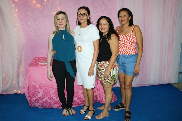 Secretaria de Educação realizou momento de confraternização  - Imagem 33