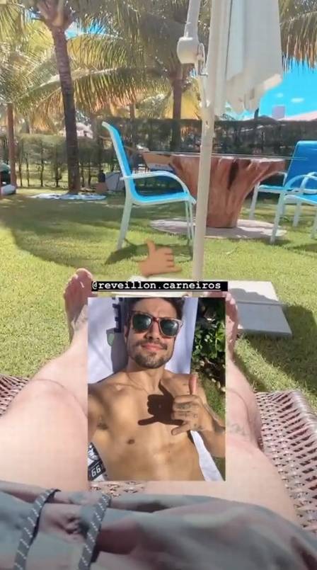 Caio Castro já está na Praia dos Carneiros à espera de Grazi