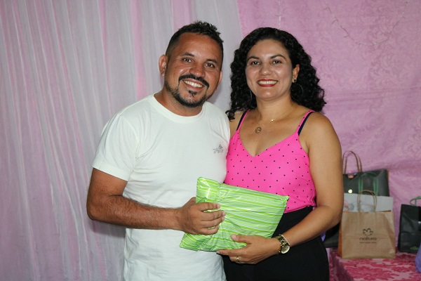 Secretaria de Educação realizou momento de confraternização  - Imagem 15