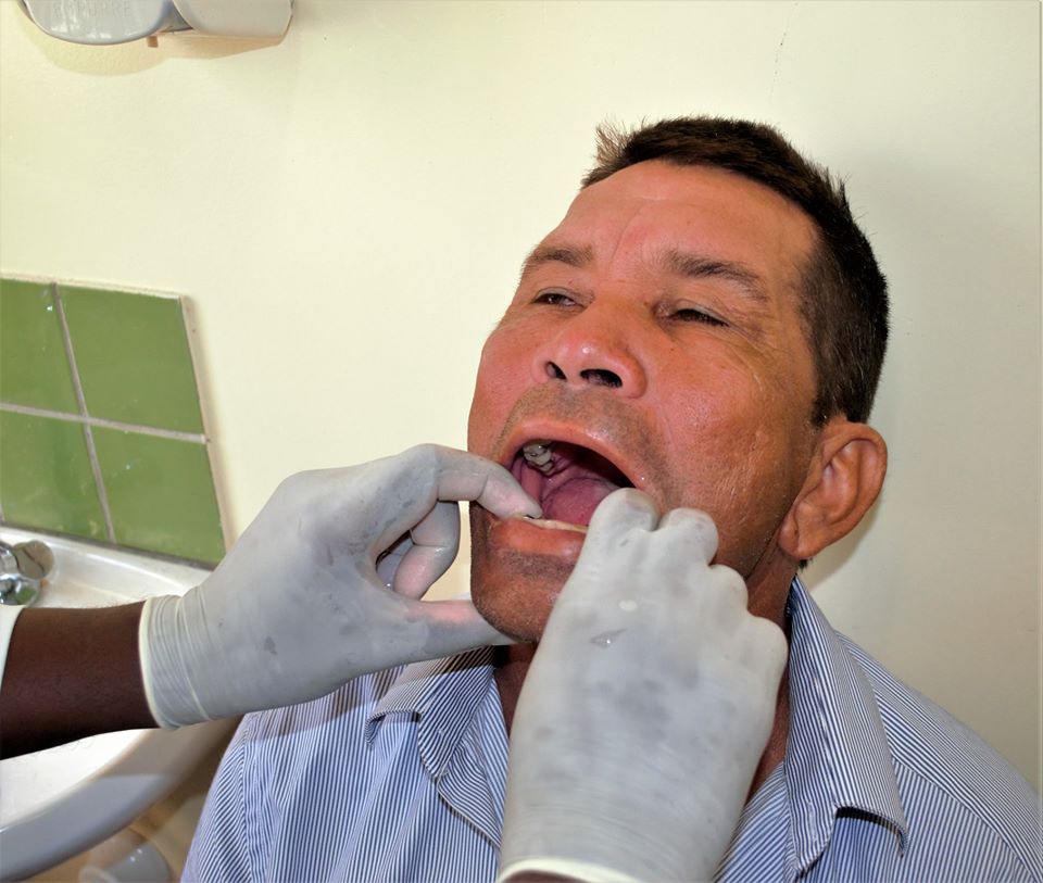 Prefeitura de Joaquim Pires entrega a primeira etapa de próteses dentarias - Imagem 11