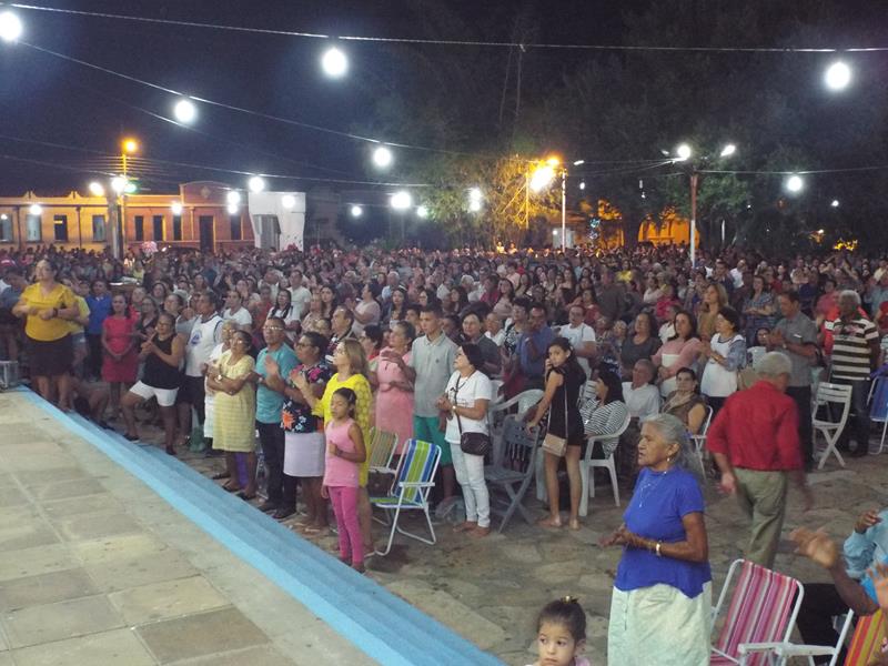 Aumenta o número de fiéis na sexta novena da Imaculada Conceição  - Imagem 2