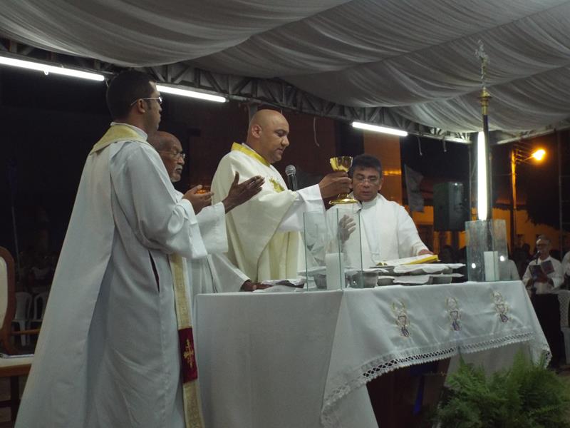 Aumenta o número de fiéis na sexta novena da Imaculada Conceição  - Imagem 40