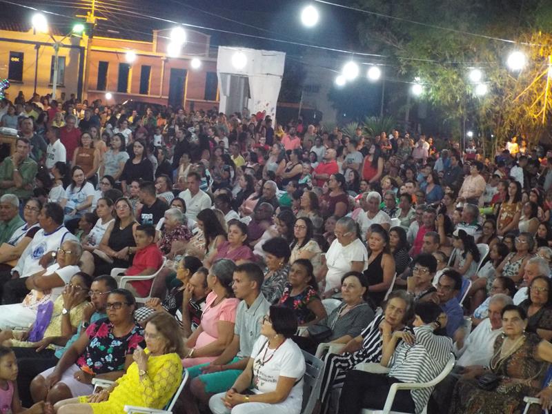 Aumenta o número de fiéis na sexta novena da Imaculada Conceição  - Imagem 16