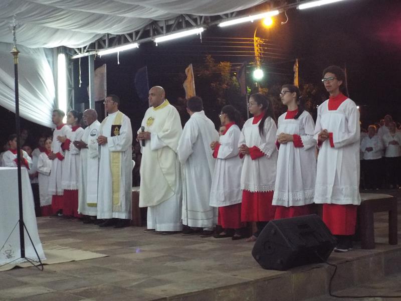 Aumenta o número de fiéis na sexta novena da Imaculada Conceição  - Imagem 31
