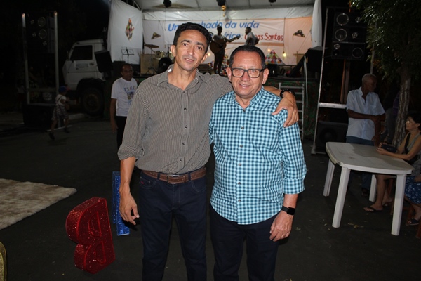 I Salão do Livro é realizado em Santo Inácio do Piauí com homenagem ao escritor Cineas Santos  - Imagem 39