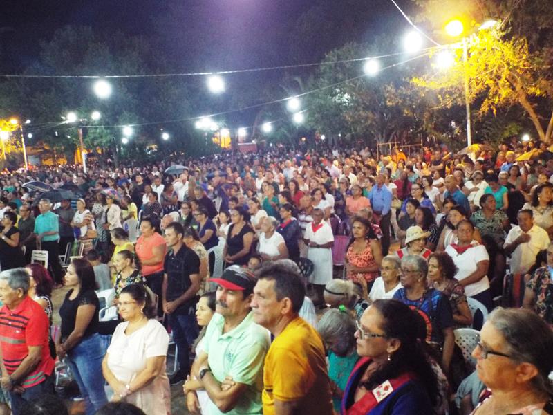 Última novena da Imaculada Conceição é marcada por multidão de fiéis  - Imagem 3