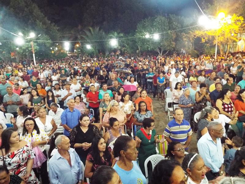 Última novena da Imaculada Conceição é marcada por multidão de fiéis  - Imagem 11