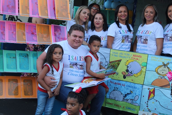 I Salão do Livro é realizado em Santo Inácio do Piauí com homenagem ao escritor Cineas Santos  - Imagem 21