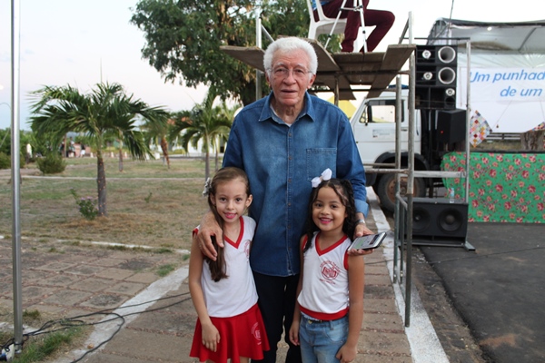 I Salão do Livro é realizado em Santo Inácio do Piauí com homenagem ao escritor Cineas Santos  - Imagem 31