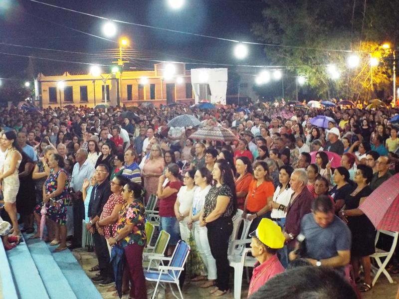 Última novena da Imaculada Conceição é marcada por multidão de fiéis  - Imagem 23