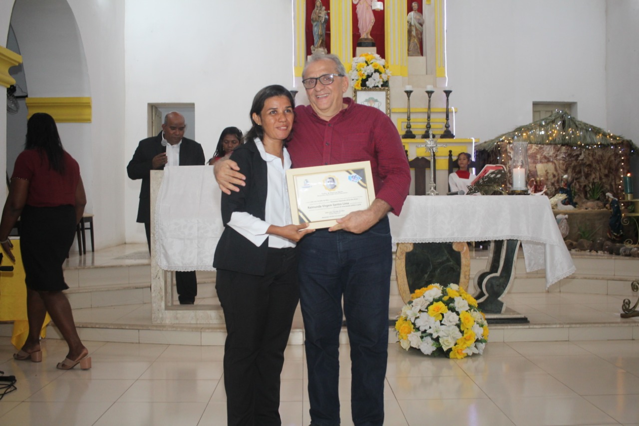 Prefeito João Luiz faz justiça e homenageia várias pessoas durante aniversário de Monsenhor Gil - Imagem 19